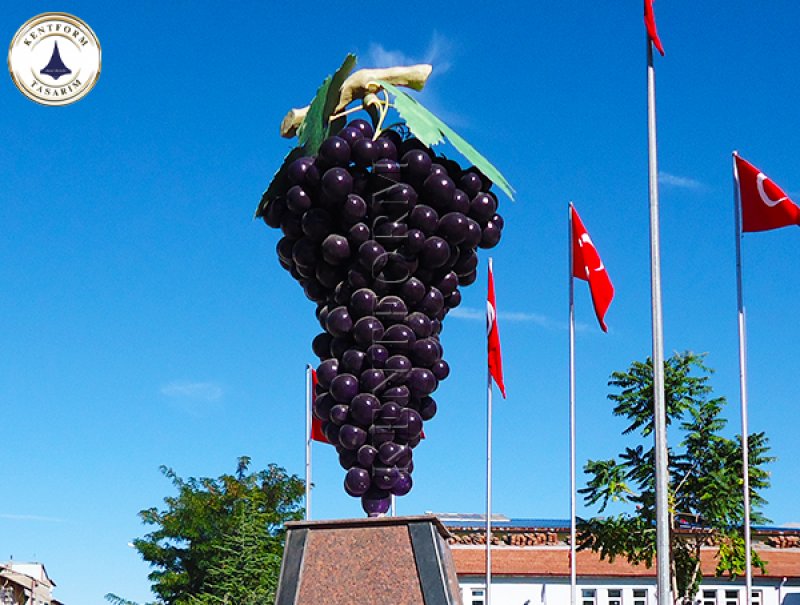 ISPARTA ÜZÜM HEYKELİ