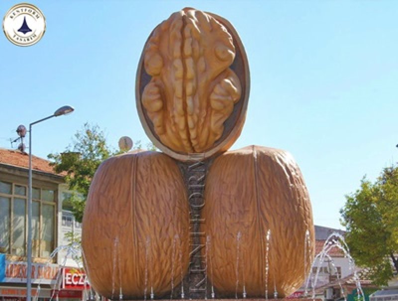 KAMAN CEVİZİ HEYKELİ